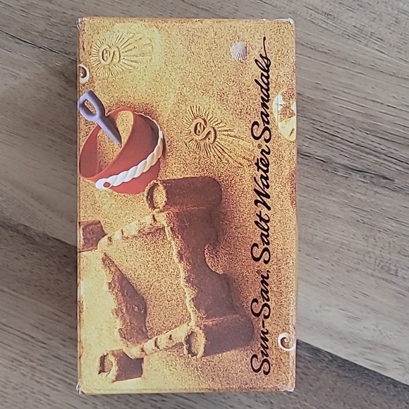 NIB Hoy SaltWater Toddler Girls Waterproof Sandal Silver 6 - Picture 5 of 6